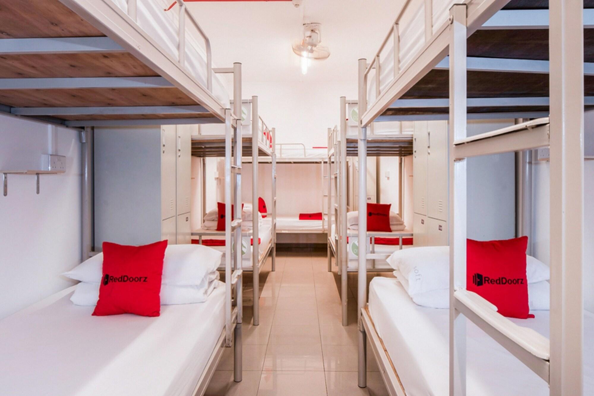 סינגפור Reddoorz Hostel @ Kallang Mrt מראה חיצוני תמונה